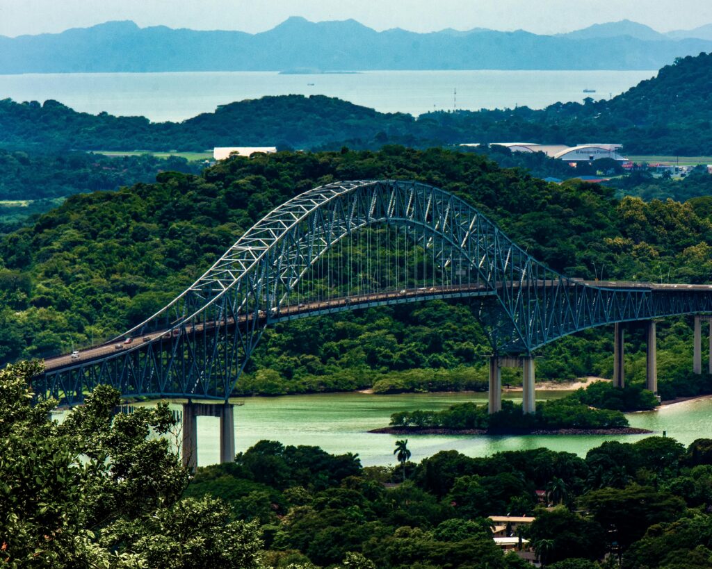 A scenic view of the Puente de las Americas spanning over Panama