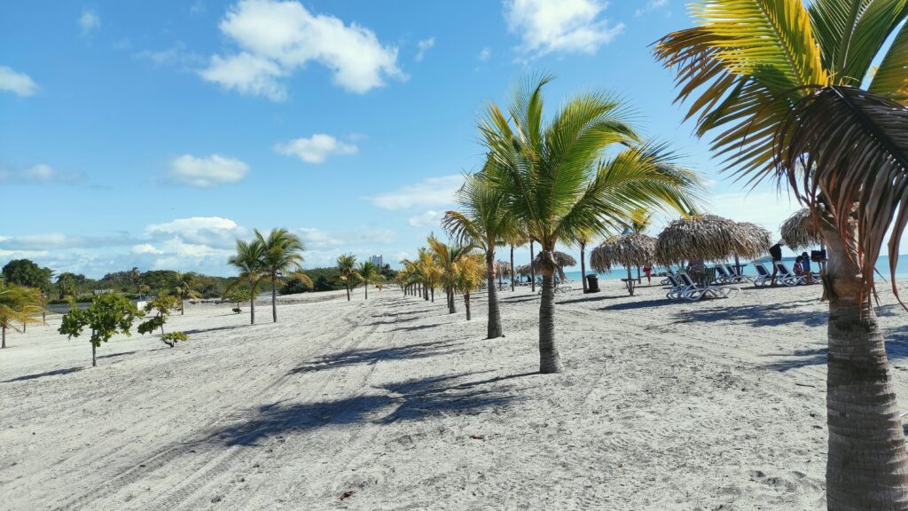Find your paradise: Here are the 17 best beaches in Panama playa blanca beaches in panama
