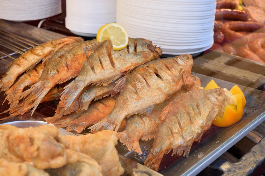whole fried fish in panama city panama